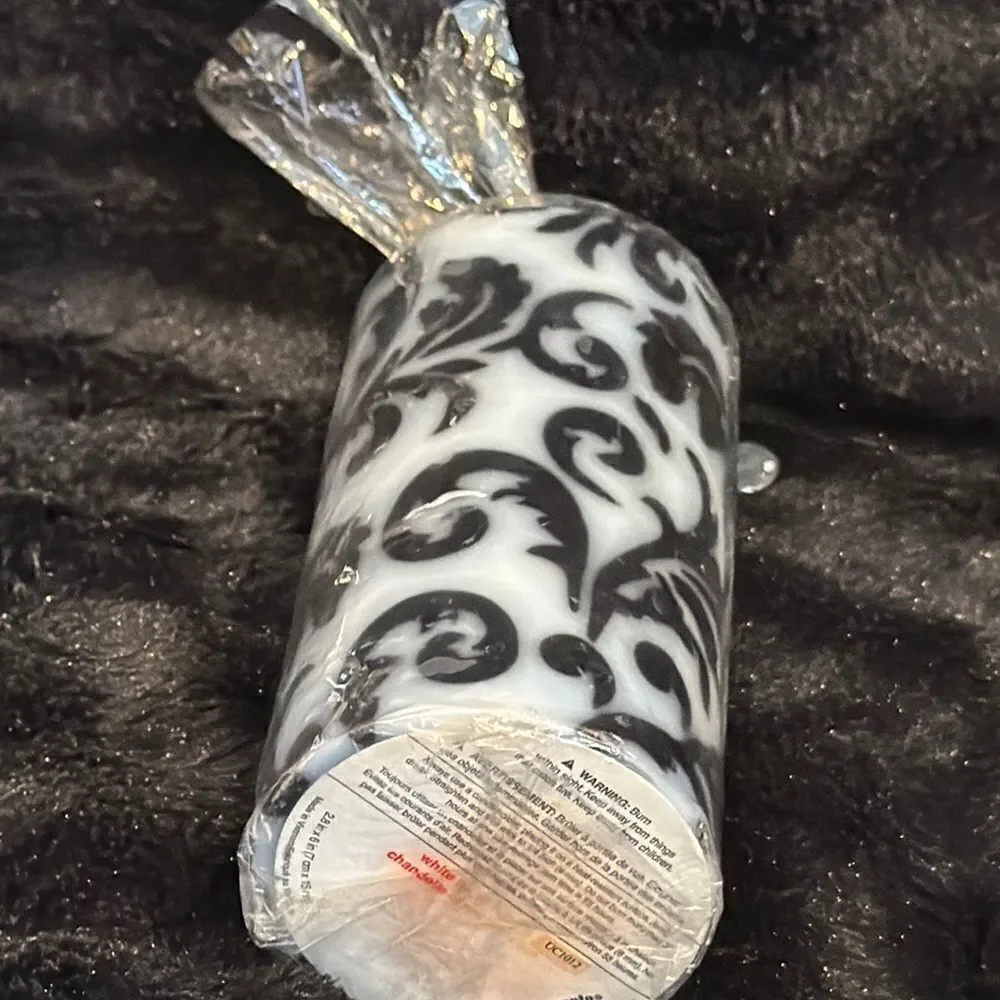 Elegant Black and White Decorative Candle